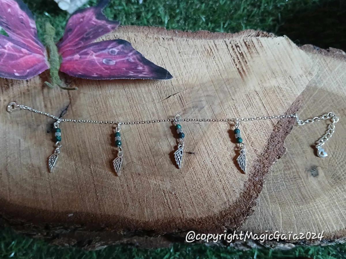 Chaine-de-chevilles-malachite-facettes-aile-d-angezoom