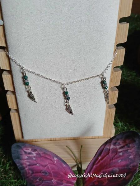 Chaine-de-chevilles-malachite-facettes-aile-d-ange-big (1)