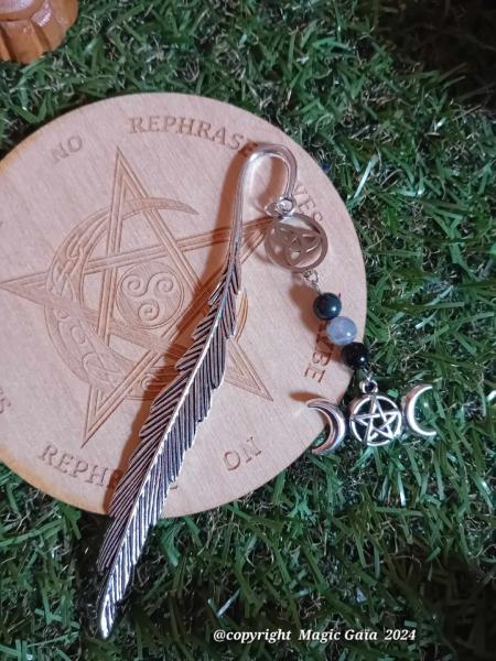 Marque-ta-page-Hecate-Magic-Gaia-big (2)