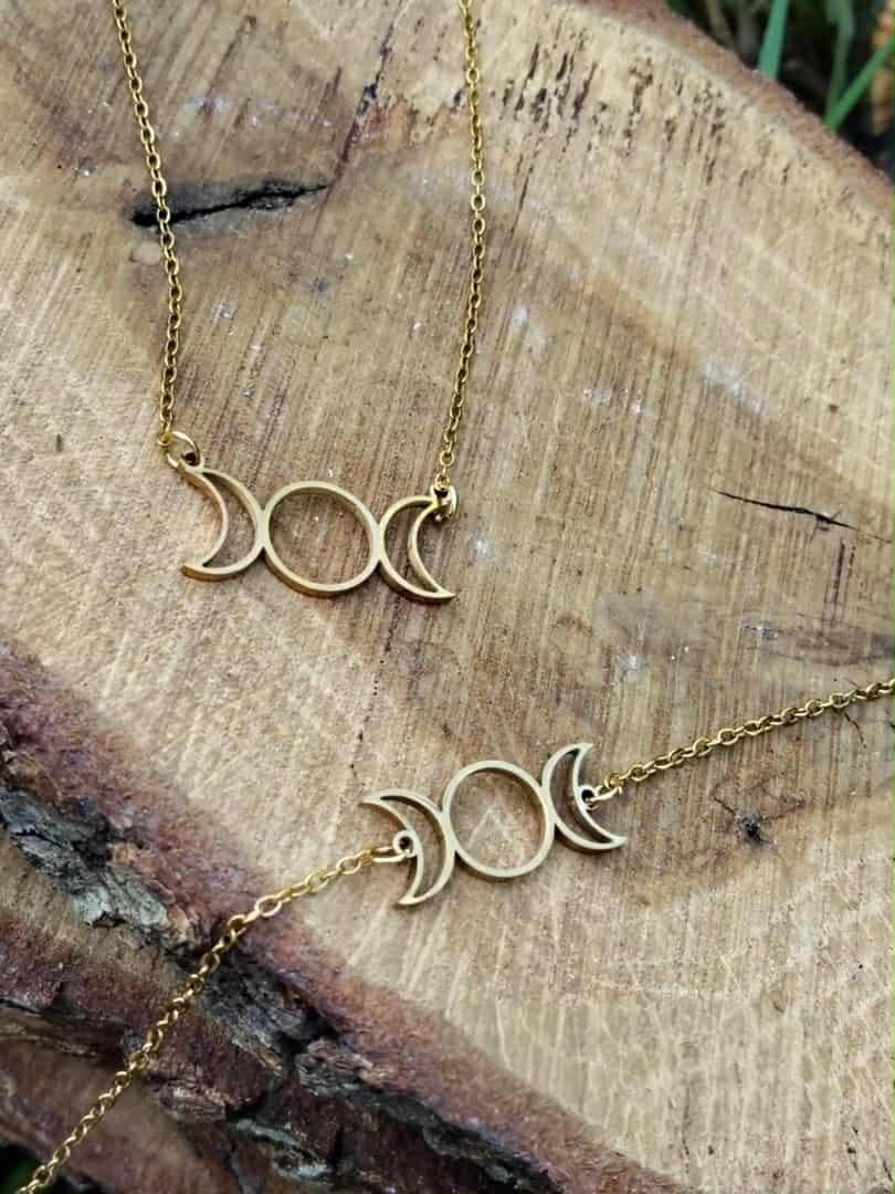 Bracelet et pendentif Triple Lune dorés sur rondin de bois, ensemble de bijoux en acier inoxydable au style ésotérique