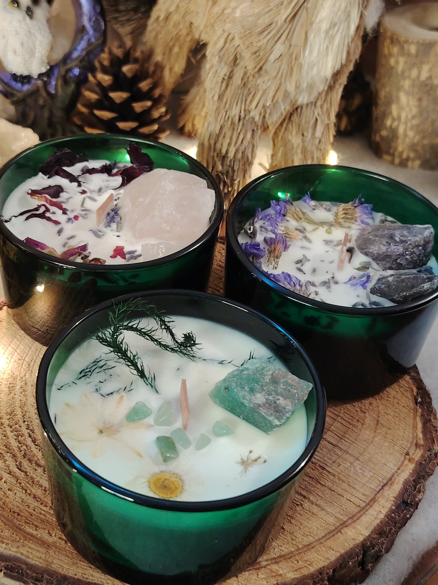 bougies bien-être lavande mèche bois verre vert avec quartz rose jade et améthyste équilibre émotionnel