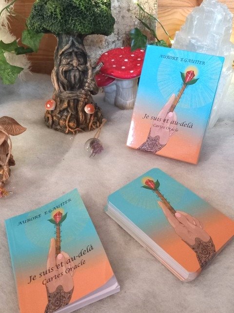 Oracle Je suis et au-delà (Aurore Gautier) : cartes, boîte et livret — affirmations positives, carte du jour.