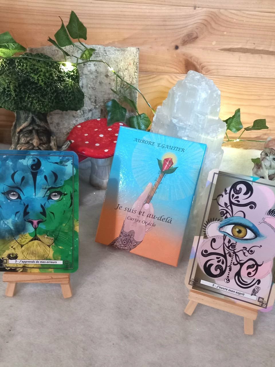 Oracle Je suis et au-delà (Aurore Gautier) : carte sur chevalet, boîte et livret — affirmations positives, carte du jour.