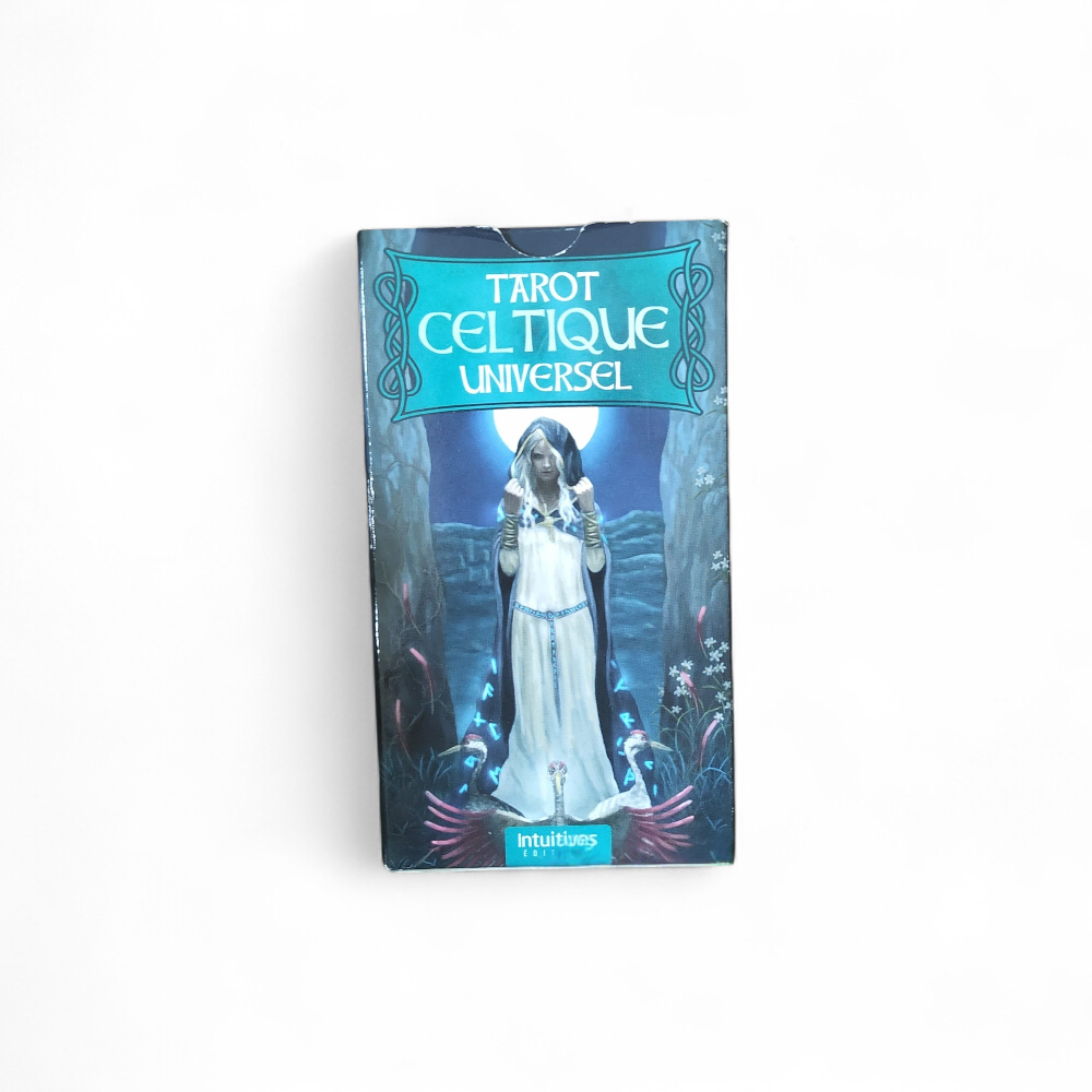 jeu-de-tarot-celtique-universel-coffret-face-avant sur fond blanc