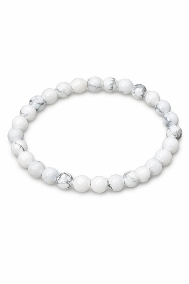Bracelet howlite blanche sur fond blanc, perles rondes 6 mm blanches et gris marbré pour relâchement, esprit plus net et stabilité intérieure