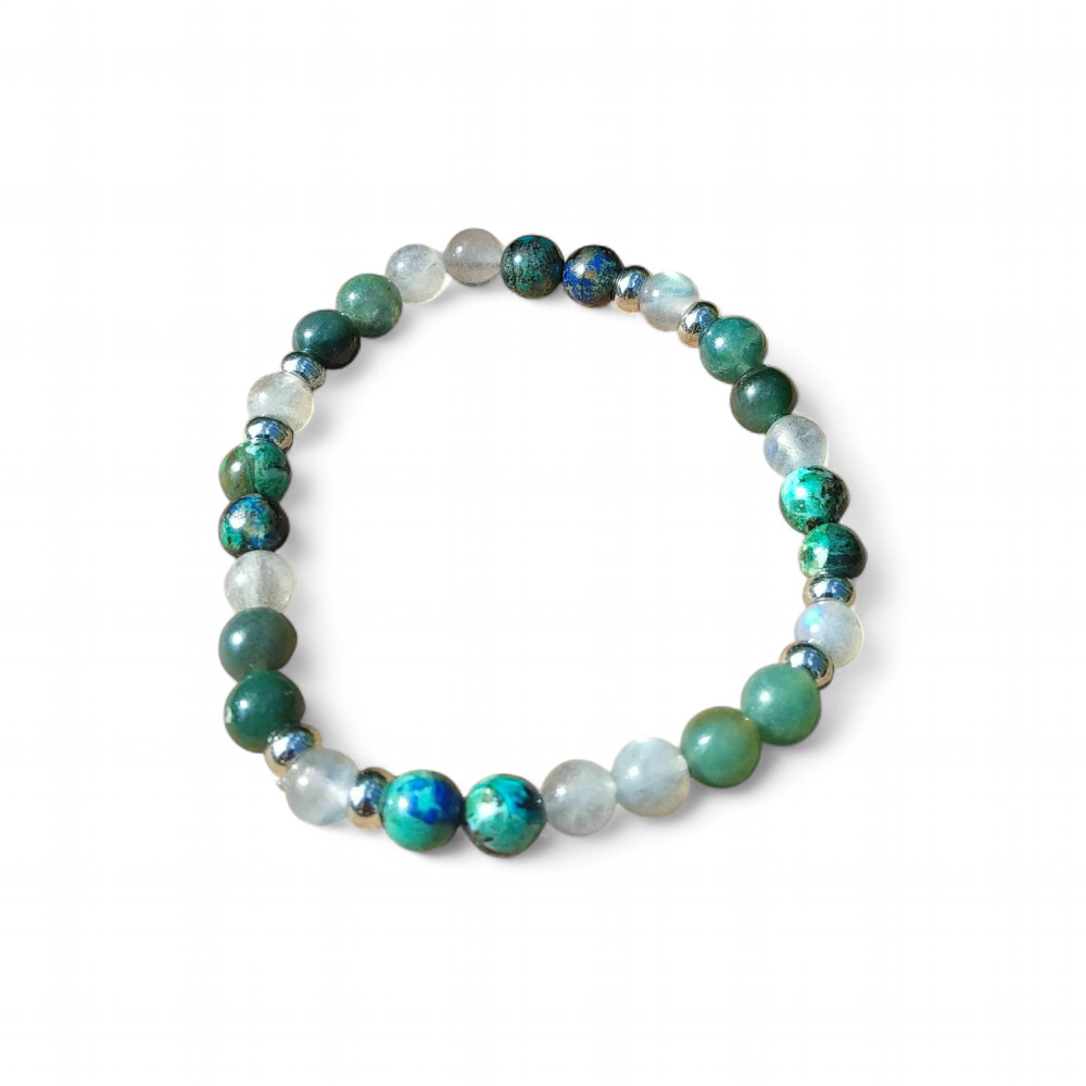 Bracelet Éveil spirituel 6 mm sur fond blanc, perles naturelles azurite, labradorite et agate mousse pour discernement, lucidité et sérénité