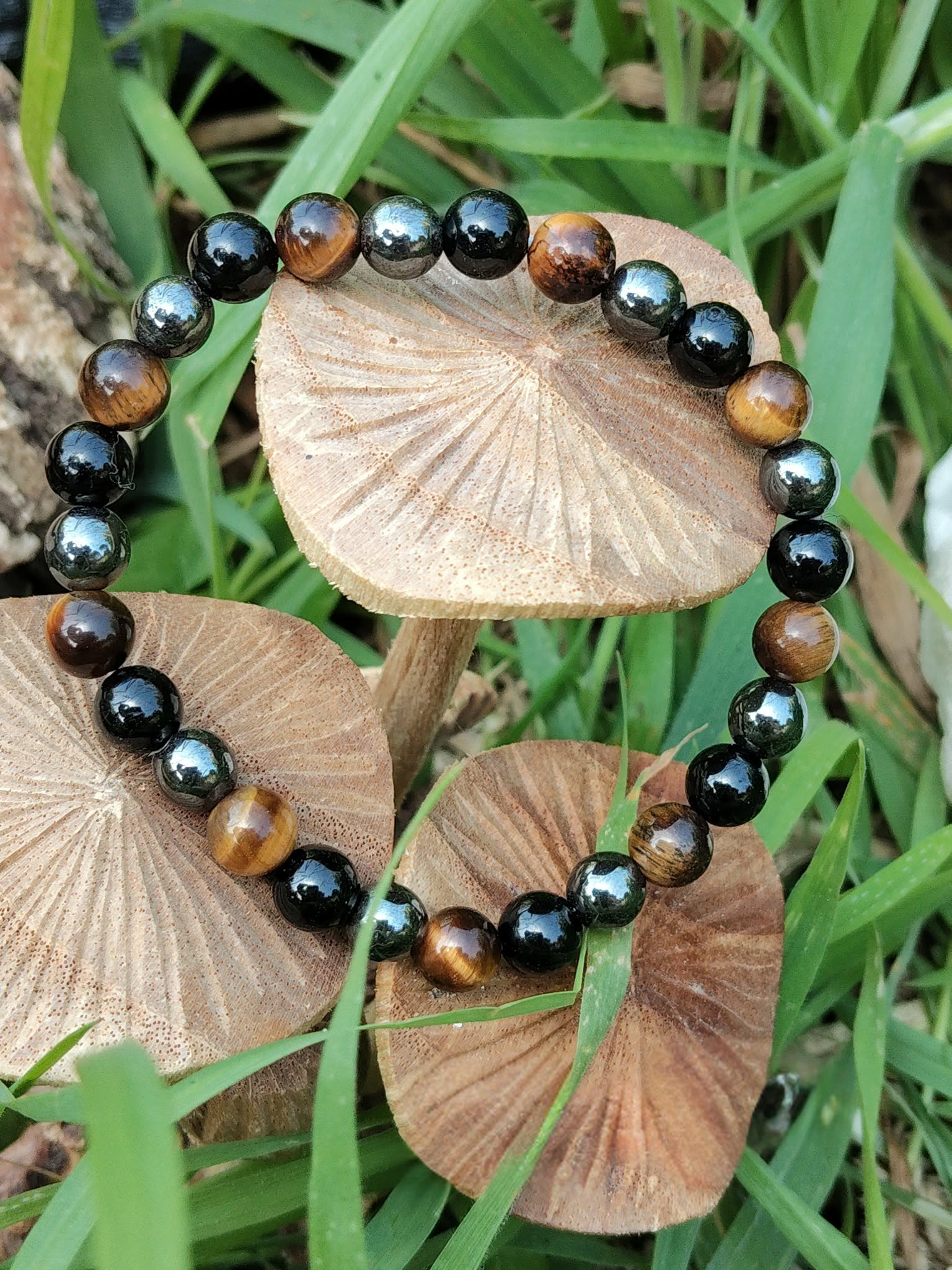 Bracelet 3 protections 6 mm sur rondins de bois avec feuillage, obsidienne noire, œil de tigre et hématite pour ancrage, protection et assurance