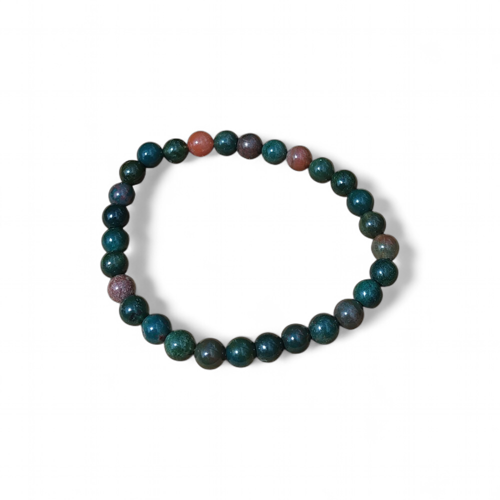 bracelet-jaspe-heliotrope-6-mm-sur-fond-blanc-ancrage-concentration-endurance