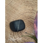 shungite pierre roulée ancrage ondes électromagnétiques chakras russie compteur linky box internet protection mauvaises fréquentations  bienfait lithothérapie vertus  magic gaia