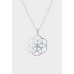 Pendentif graine de vie en argent 925 sur fond blanc, gros plan sur chaîne fine et symbole de géométrie sacrée