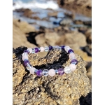Bracelet améthyste, quartz rose et cristal de roche sur rocher, trio 6 mm pour apaisement, douceur du cœur et clarté