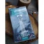 Tarot Celtique Universel – boîte du jeu (vue dos) sur table, mise en scène boutique ésotérique