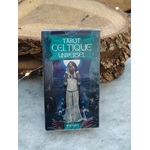 Jeu de tarot pour guidance – Tarot Celtique Universel face avant, mise en scène sobre avec tranche de bois