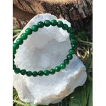 Bracelet jade africain 6 mm sur amas de quartz, perles vert intense aux nuances marbrées pour centrage intérieur, assurance et sérénité