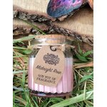 Bougie Rose de Minuit en cire de soja, pot en verre couvercle liège, décor herbe et écorce, ambiance enveloppante, tendresse, calme, sérénité