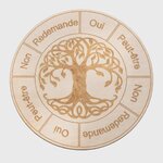 Plateau de radiesthésie rond en bois, gravure Arbre de Vie, réponses Oui / Non / Peut-être / Redemande, sur fond blanc.