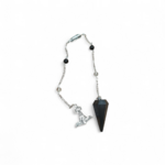 Pendule shungite noire facetté personnalisable, chaîne argentée avec perles noires, photo sur fond blanc, radiesthésie/divination, ancrage, protection, purification, clarté mentale, apaisement