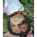 Bracelet œil de tigre et pierre de lave 8 mm sur élastique, décor champignons, herbes et coquillage, courage, recentrage