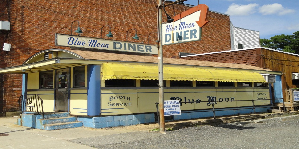 blue moon diner massachussets