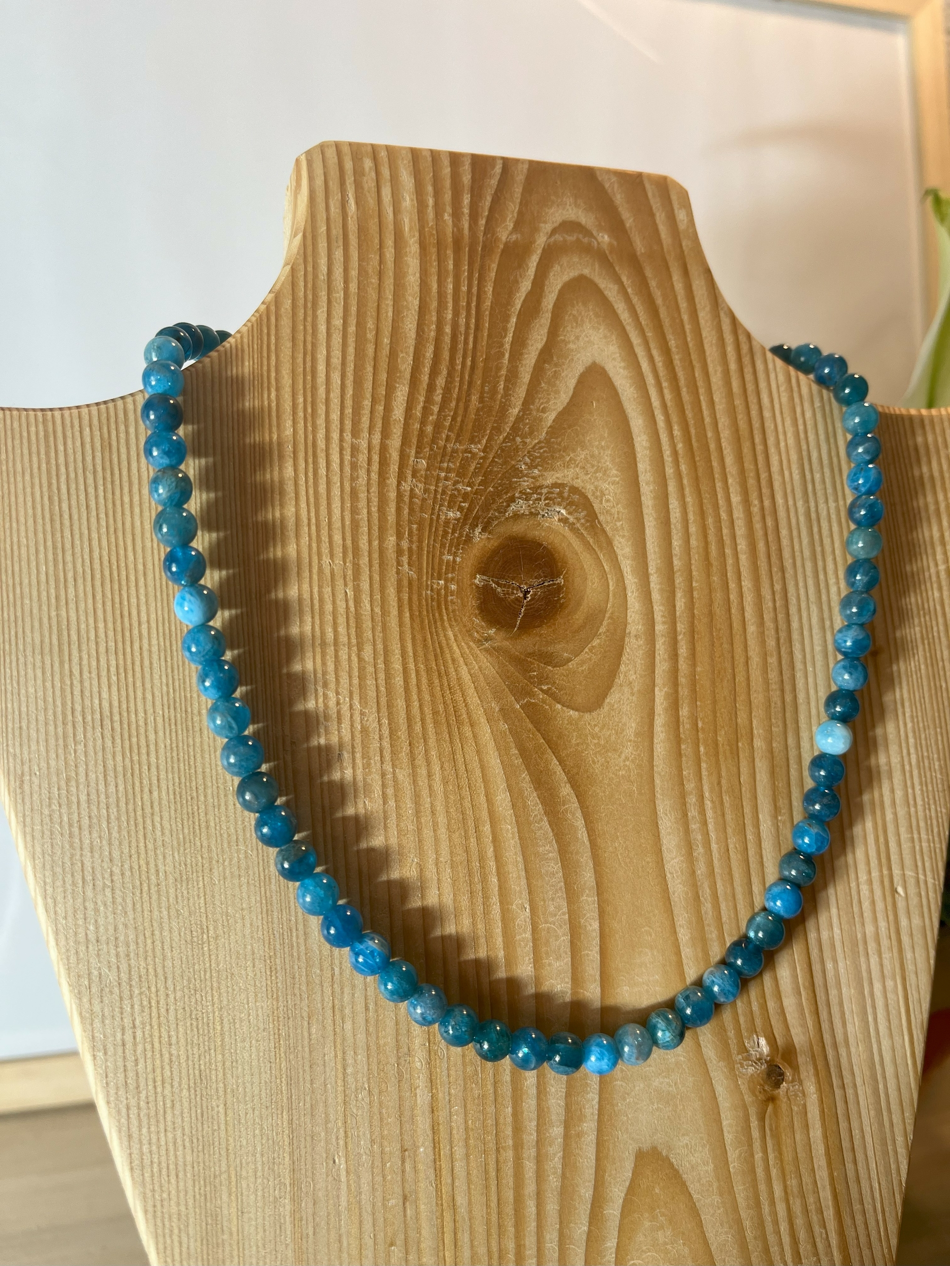 apatite 2