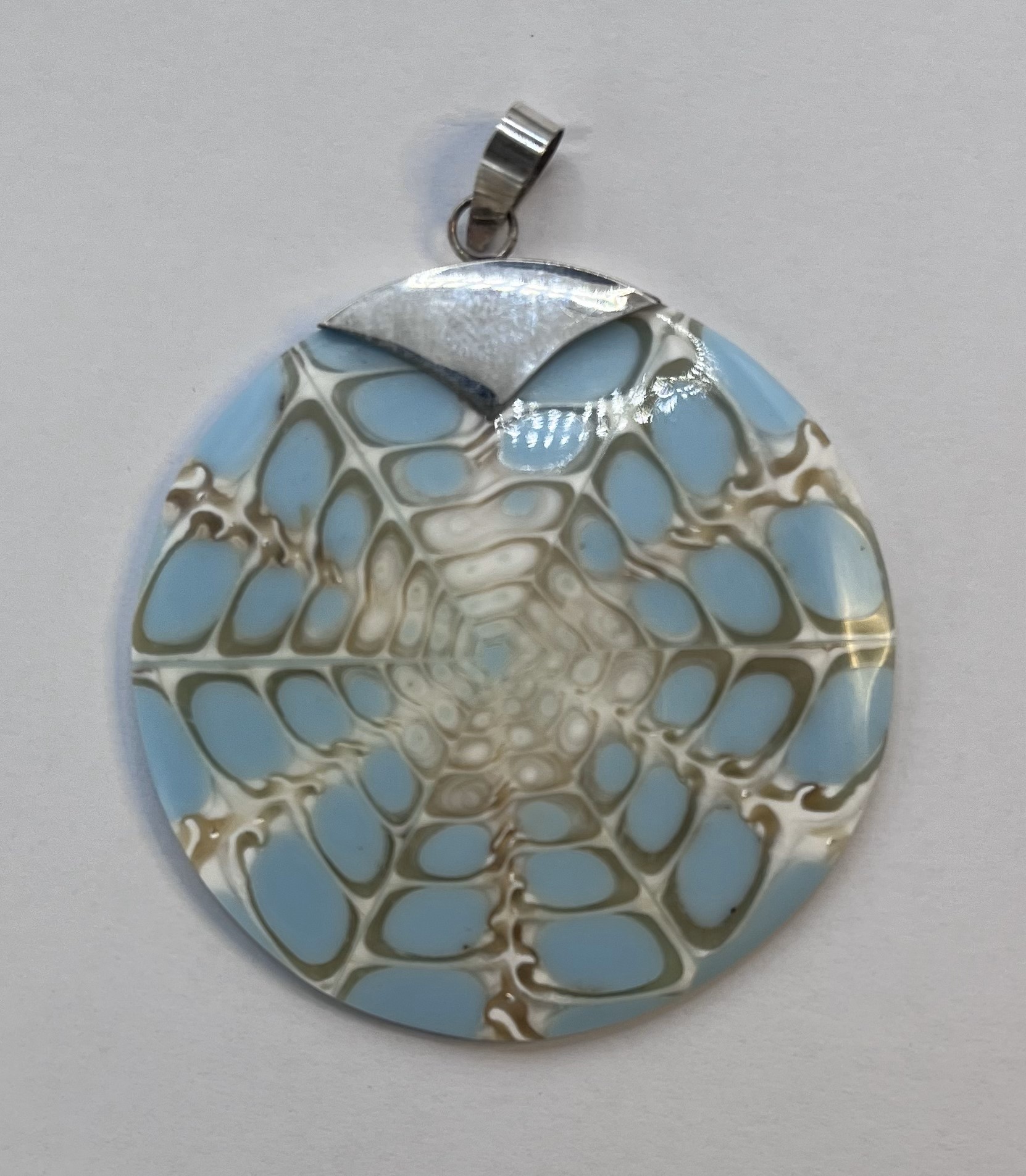 Pendentif 19