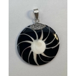 Pendentif 9
