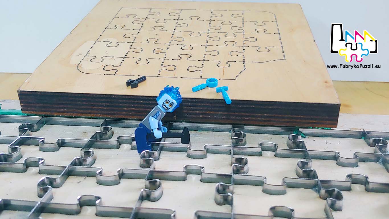 Puzzle Conception de Matrices de Découpe pour Emballages