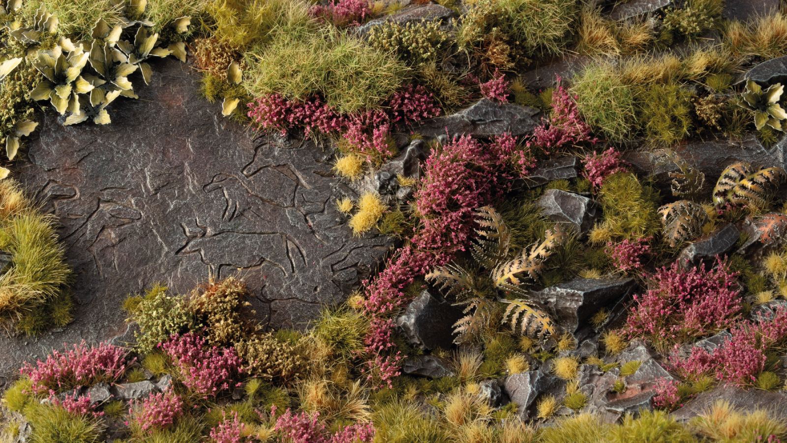 heather-flowers-diorama-1600x900