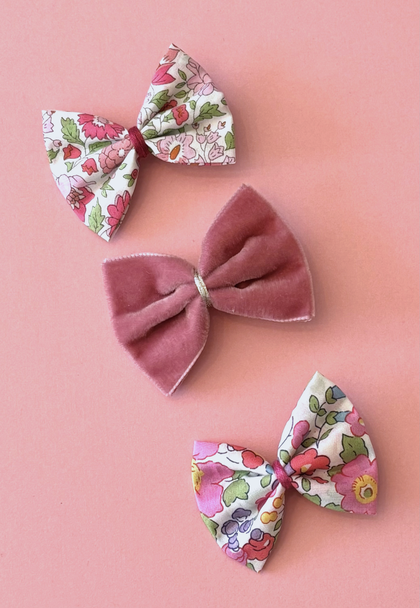Barrette noeud Trio multi rose