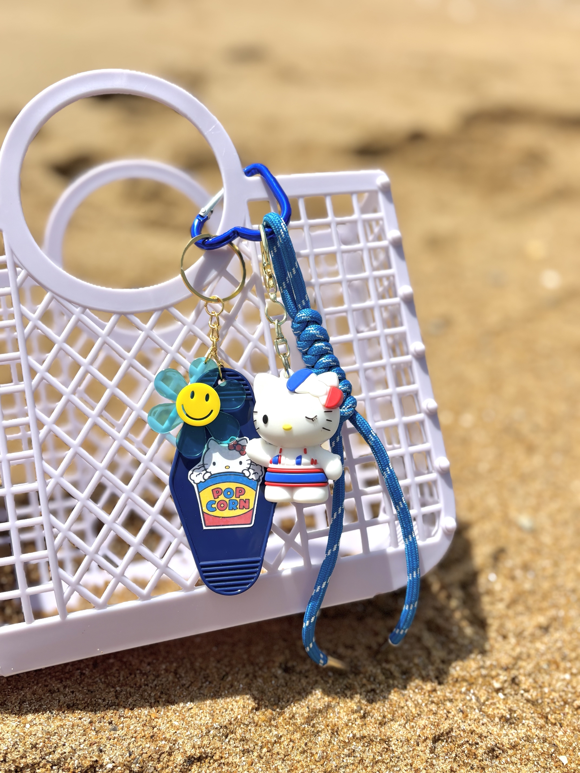 hello kitty frenchy 4