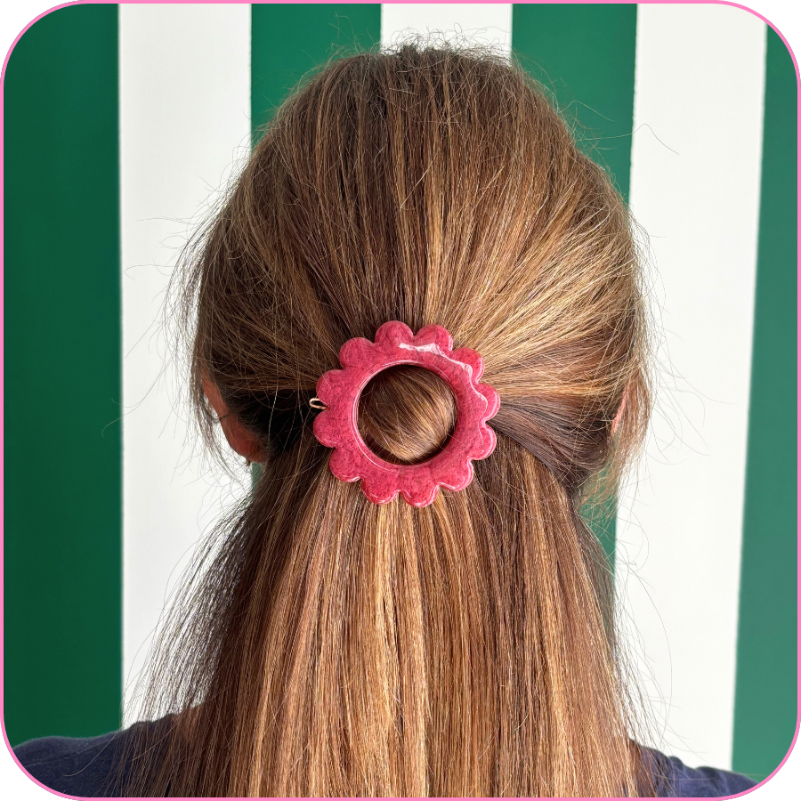 flora dark rose