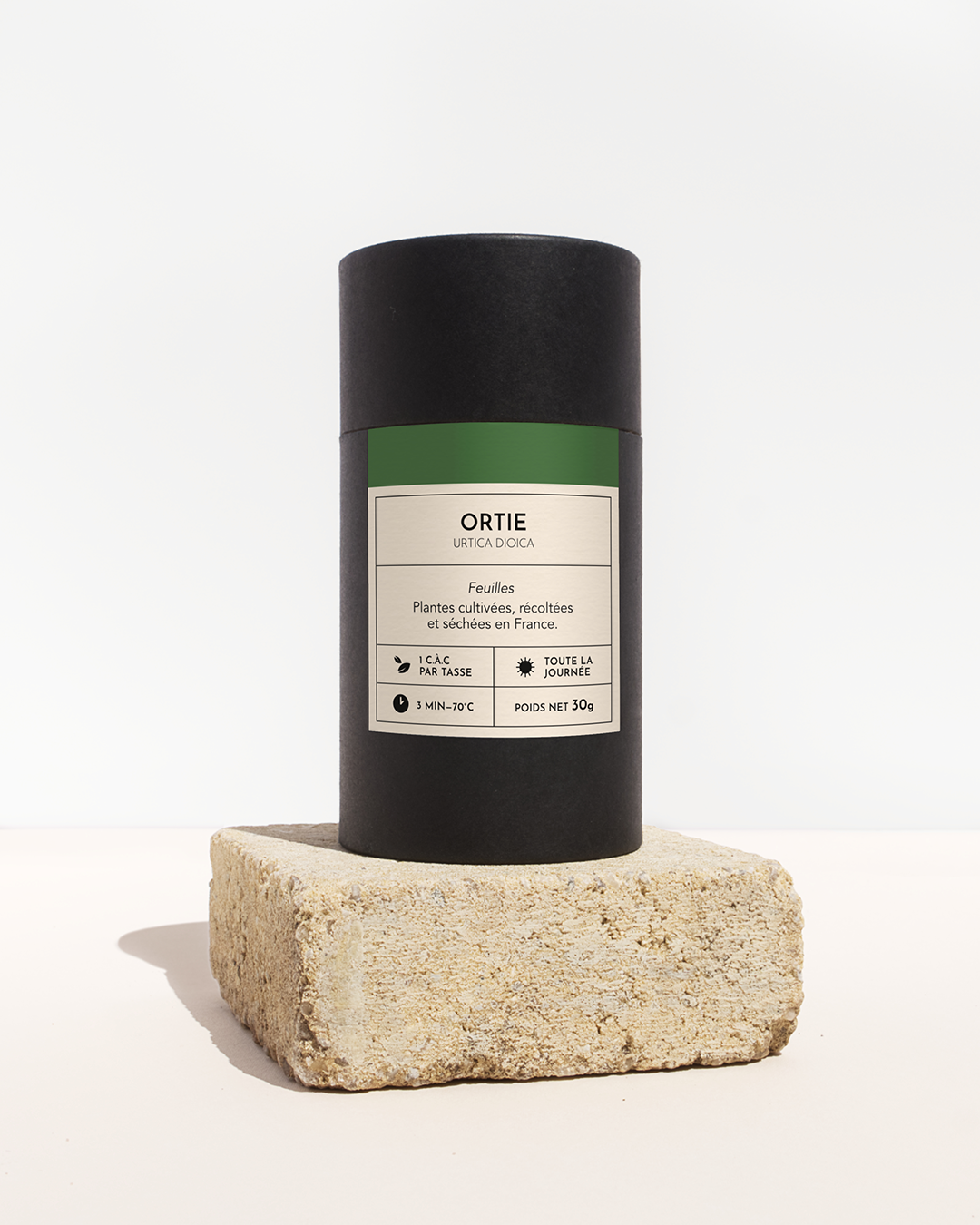plante medicinale-ortie-feuille-01