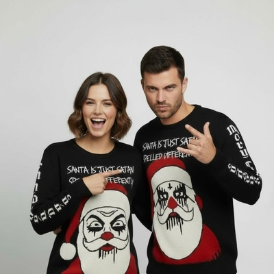 weihnachtspullover-dark-santa-paar