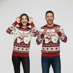 weihnachtspullover-christmas-is-coming-paar