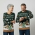 leuchtender-weihnachtspullover-der-weihnachtsmann-kommt-led-paar