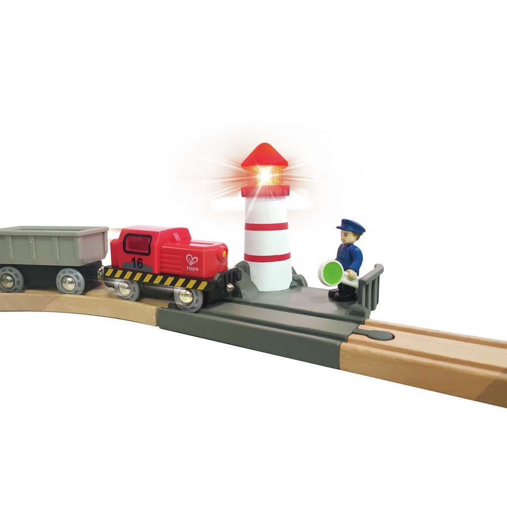 circuit-train-port-maritume-hape-5