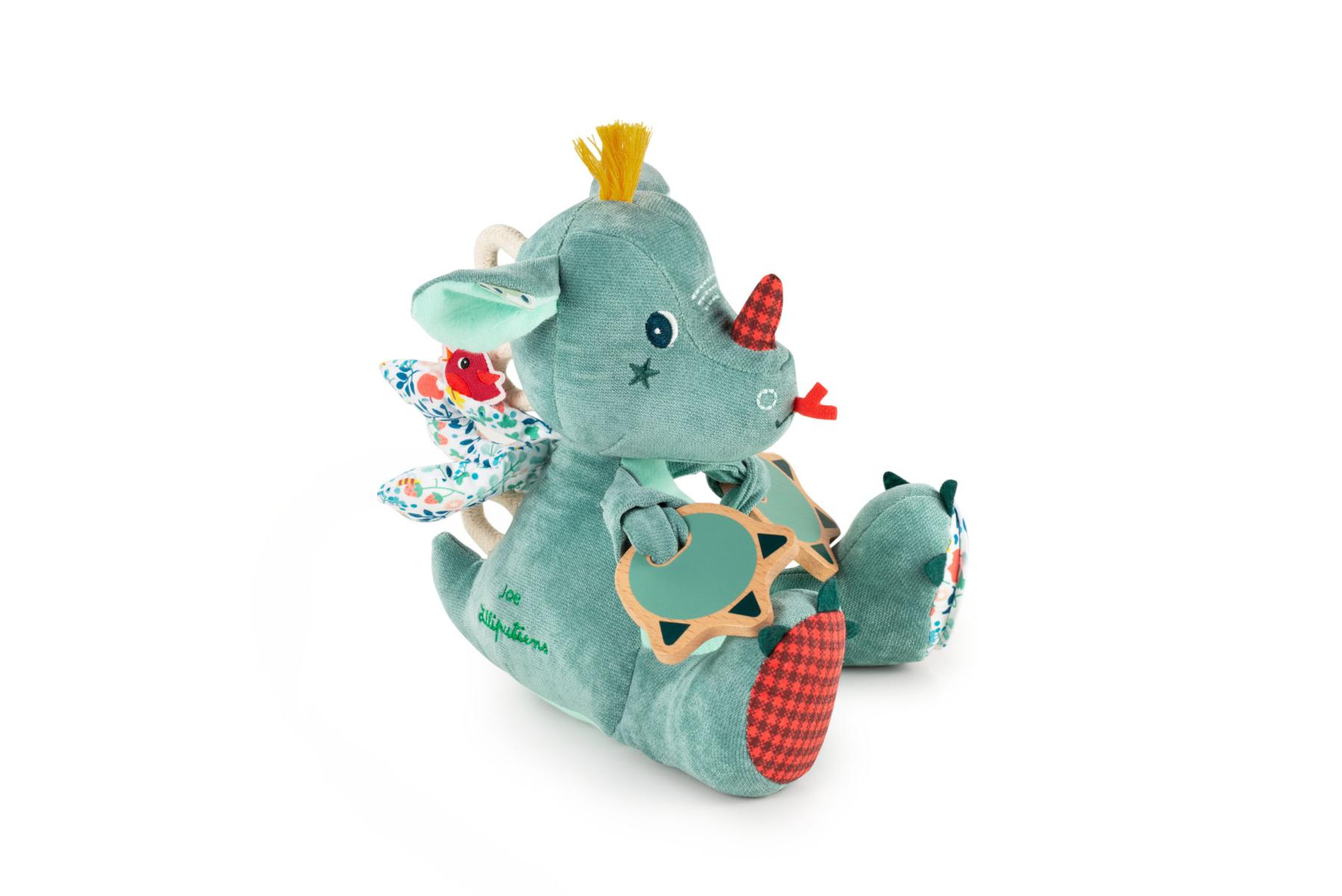 joe-dragon-peluche-activites-lilliputiens-2