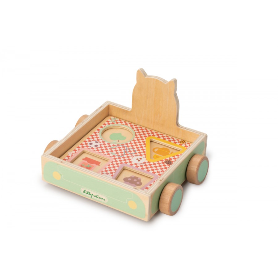 voiture-pique-nique-a-tirer-et-a-formes-lilliputiens-5