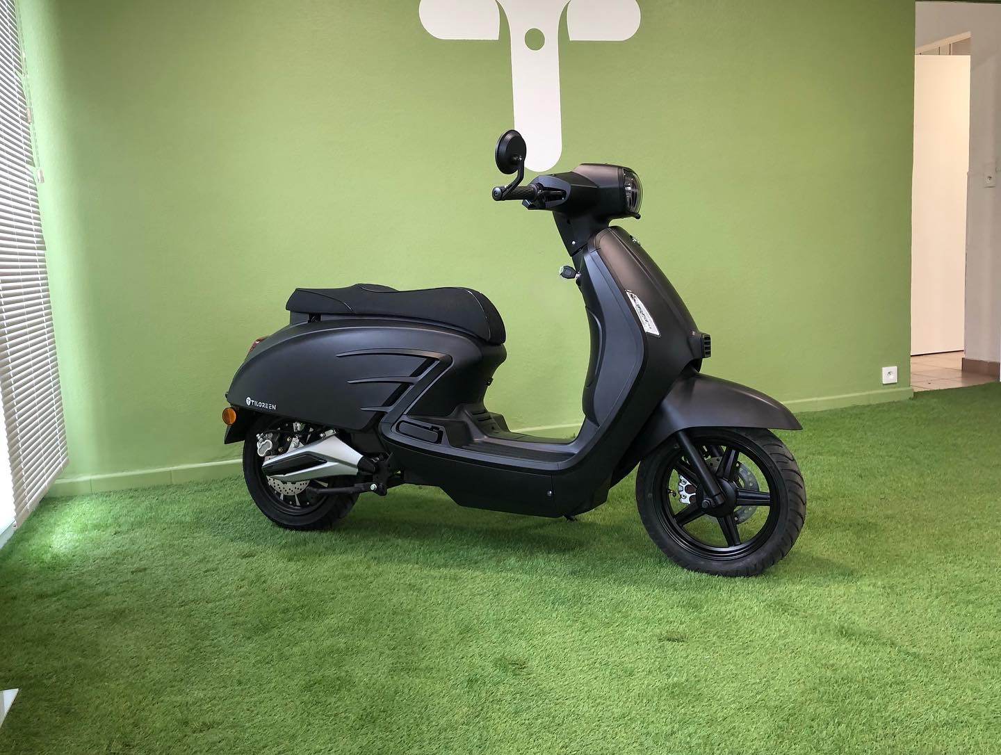 scooter électrique black mat