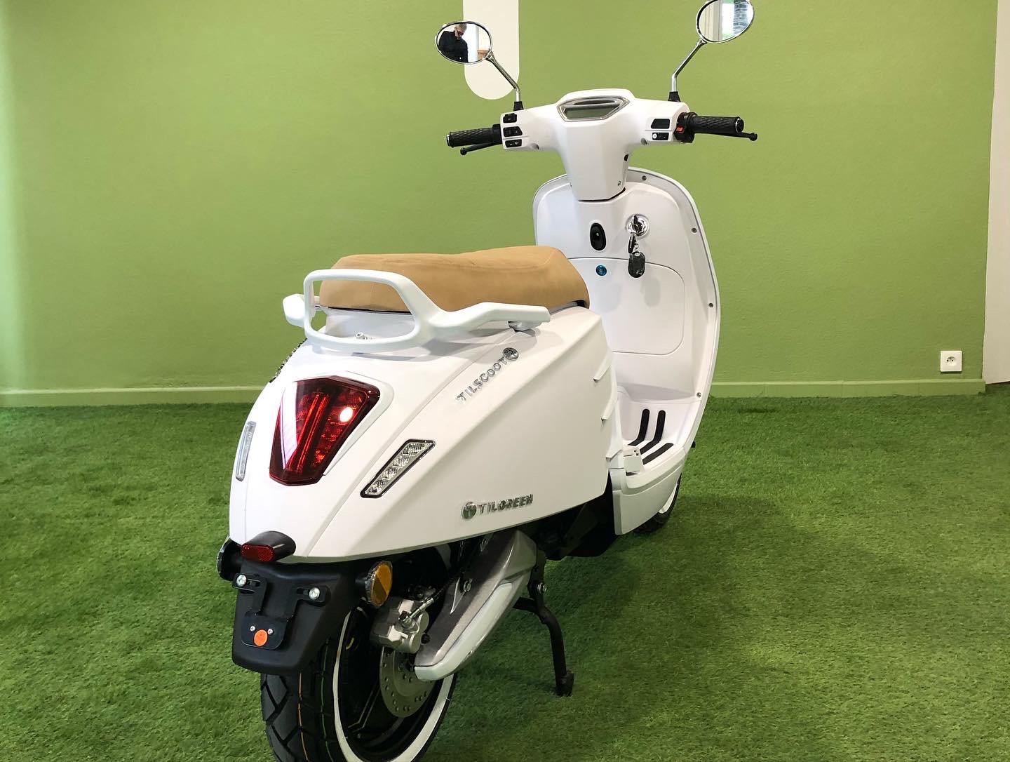 scooter électrique neige