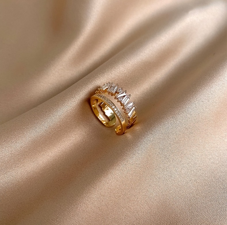 bague-de-luxe-en-zircon-dore-pour-femme_description-4