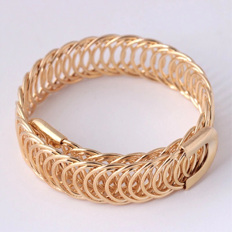 bracelets-punk-europeens-bracelets-ouve_description-1