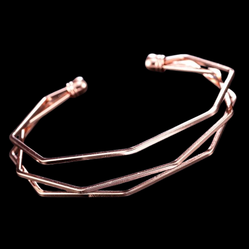 bracelet-torsade-a-trois-couches-pour-fe_description-20-removebg-preview (1)