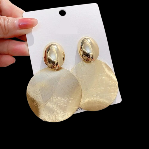 boucles-doreilles-coreennes-pour-femmes_main-4-removebg-preview