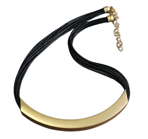 collier-en-cuir-noir-design-simple-cha_main-0-removebg-preview