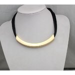 collier-en-cuir-noir-design-simple-cha_main-2