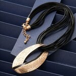 colliers-gothiques-en-cuir-multicouches_main-4