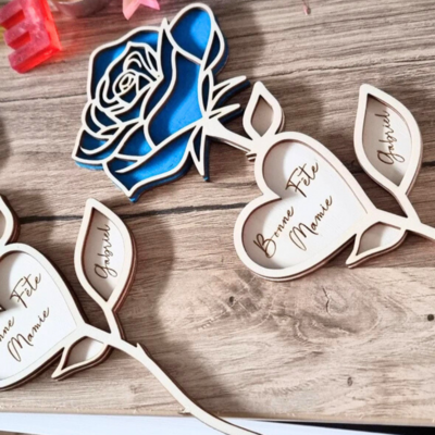 Roses en bois fete des mamies
