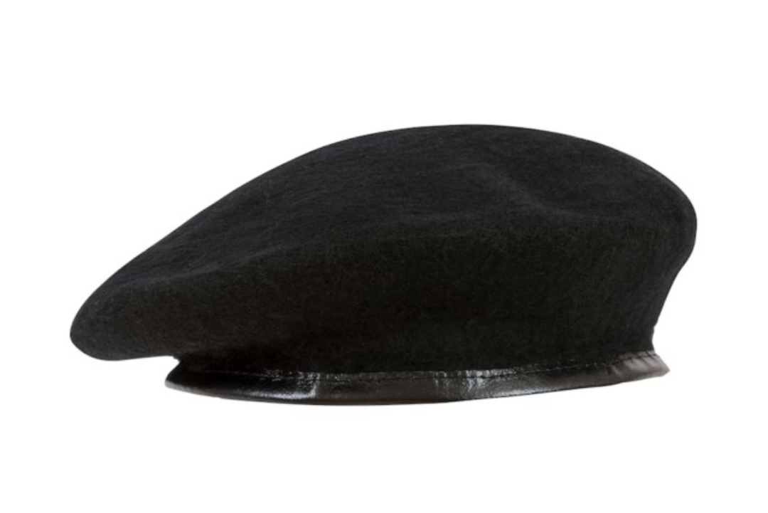 Béret noir style militaire authentique