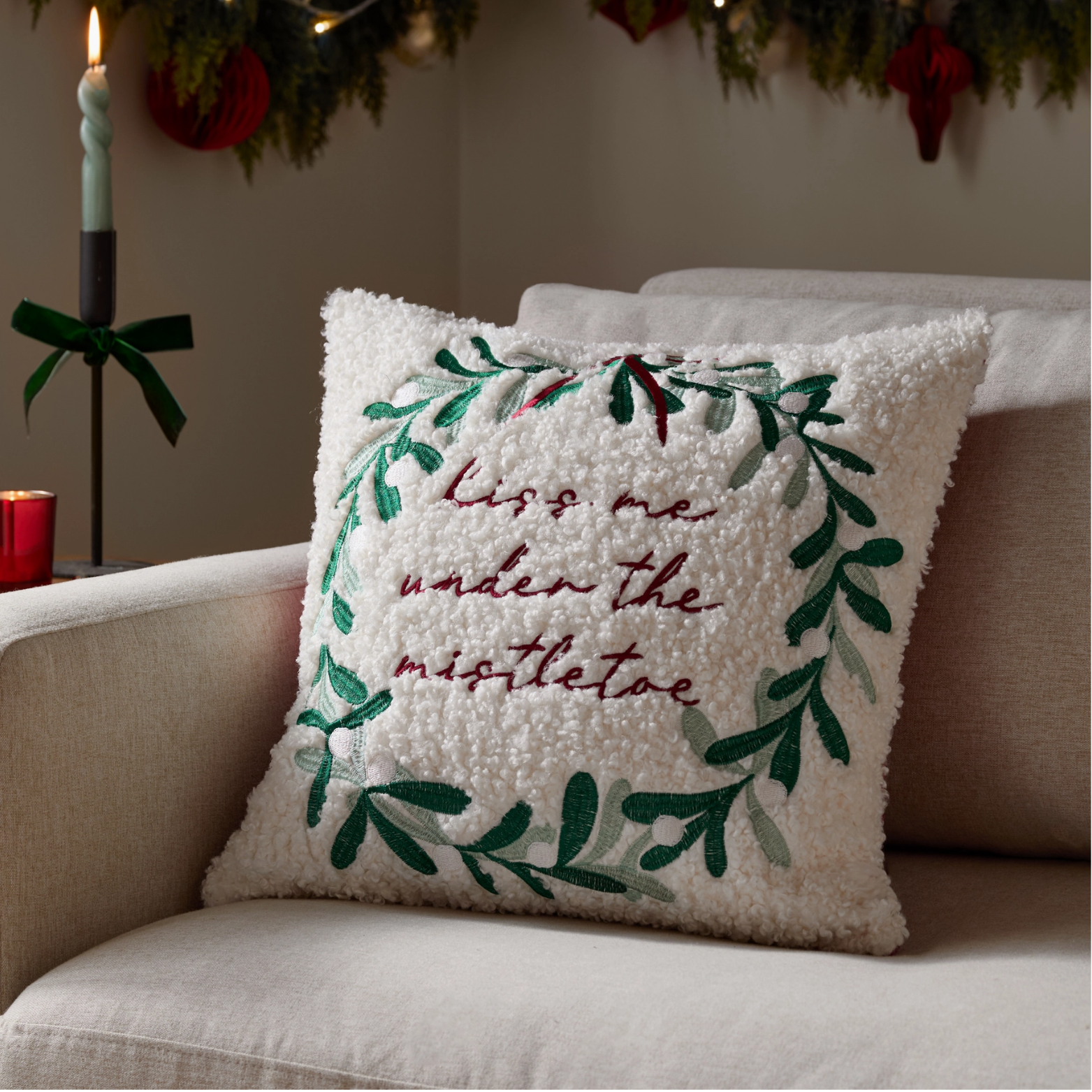 Black and Red Christmas Market Logo.zip - 40